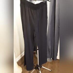 NWOT WOMEN'S RAYON PANTS W/ LINING SIZE XL